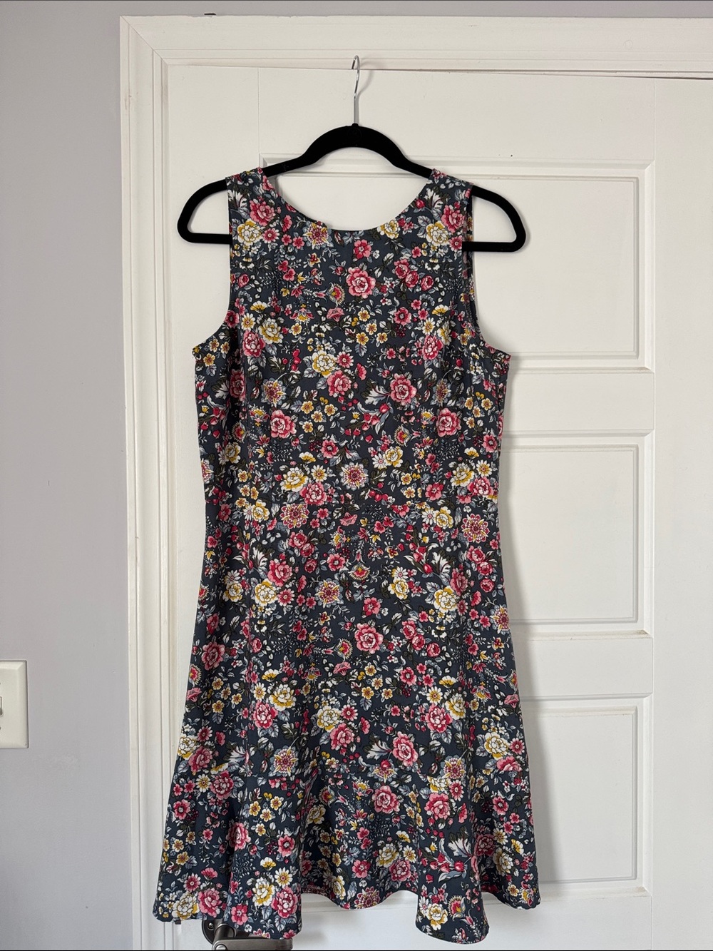 Loft Floral Dress Size 8